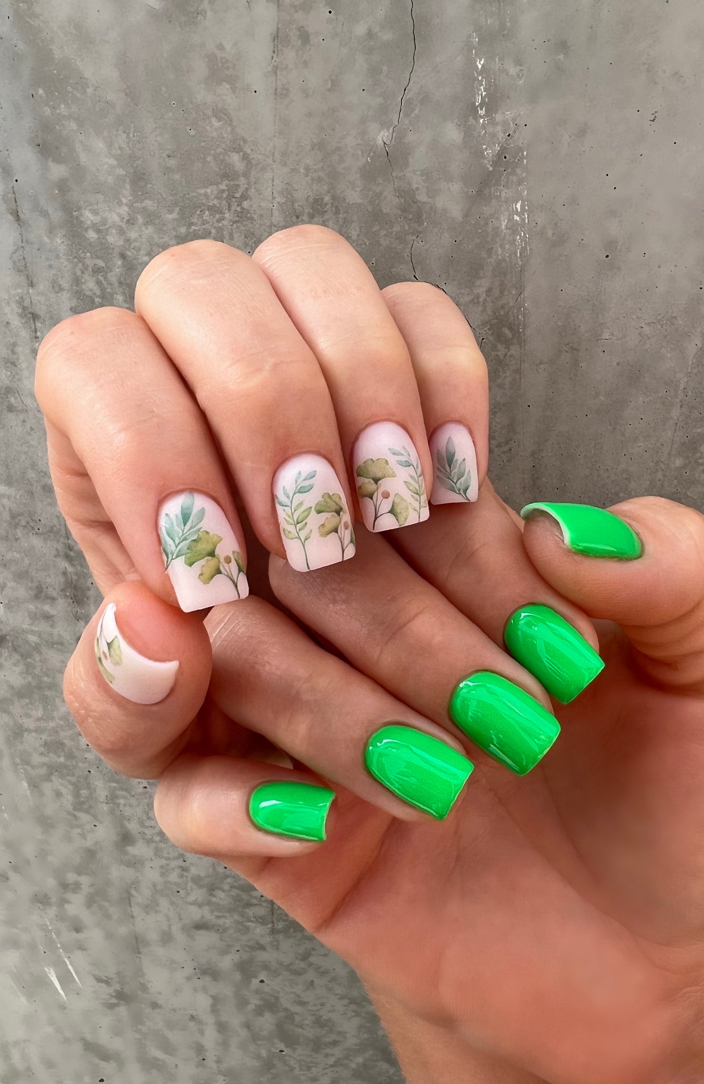 Kiwi - Gel polish 12ml (TPO-free)