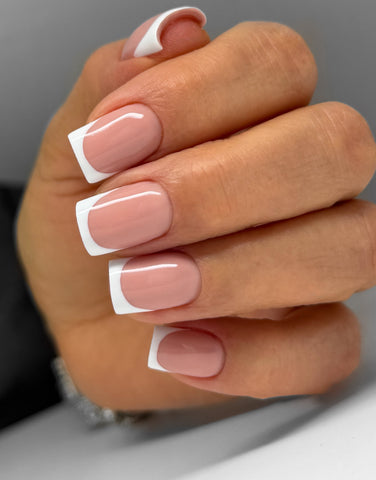 Nude Base - Maskuojanti bazė 10ml